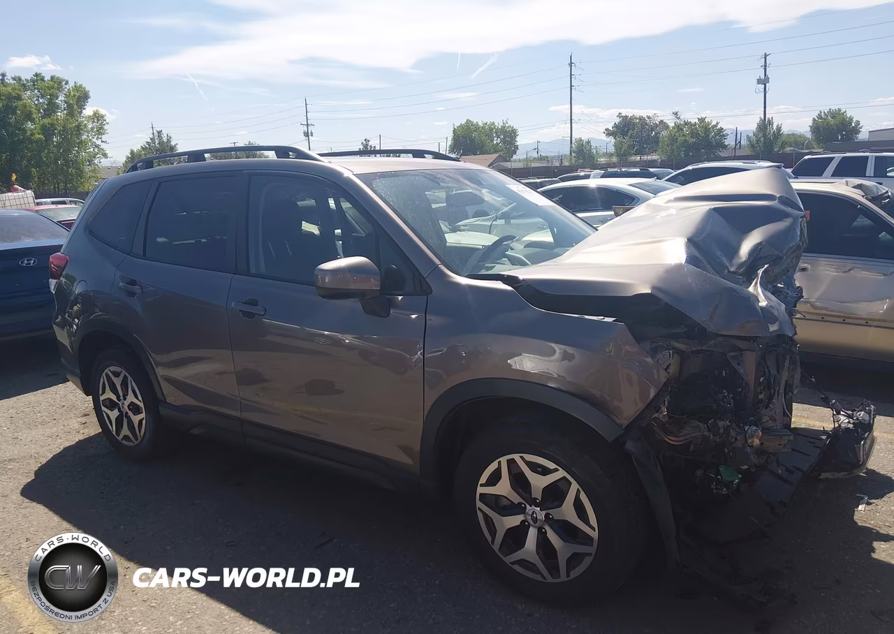 2024 Subaru Forester Premium VIN:JF2SKADC4RH493727 - 14