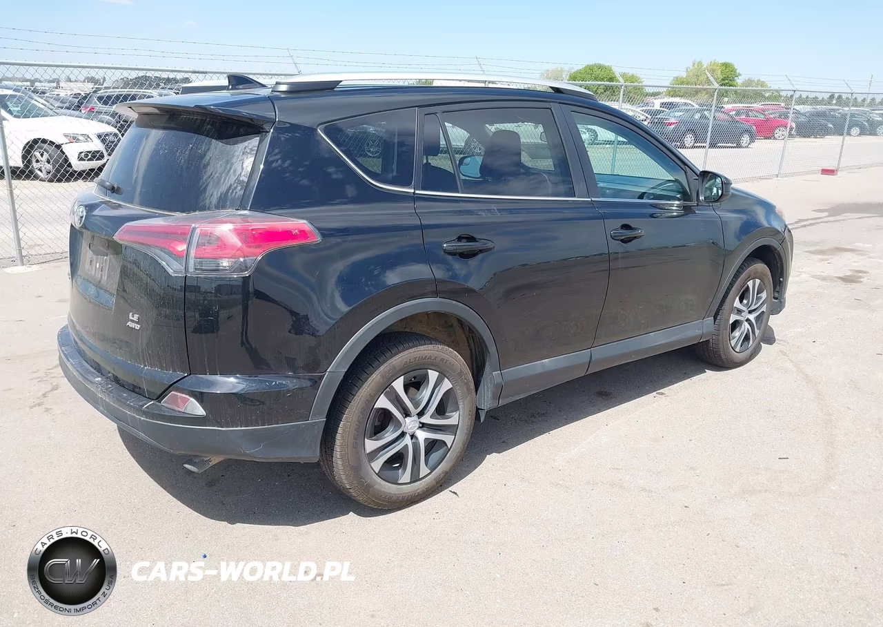 2016 Toyota Rav4 Le VIN:2T3BFREV2GW418808 - 4