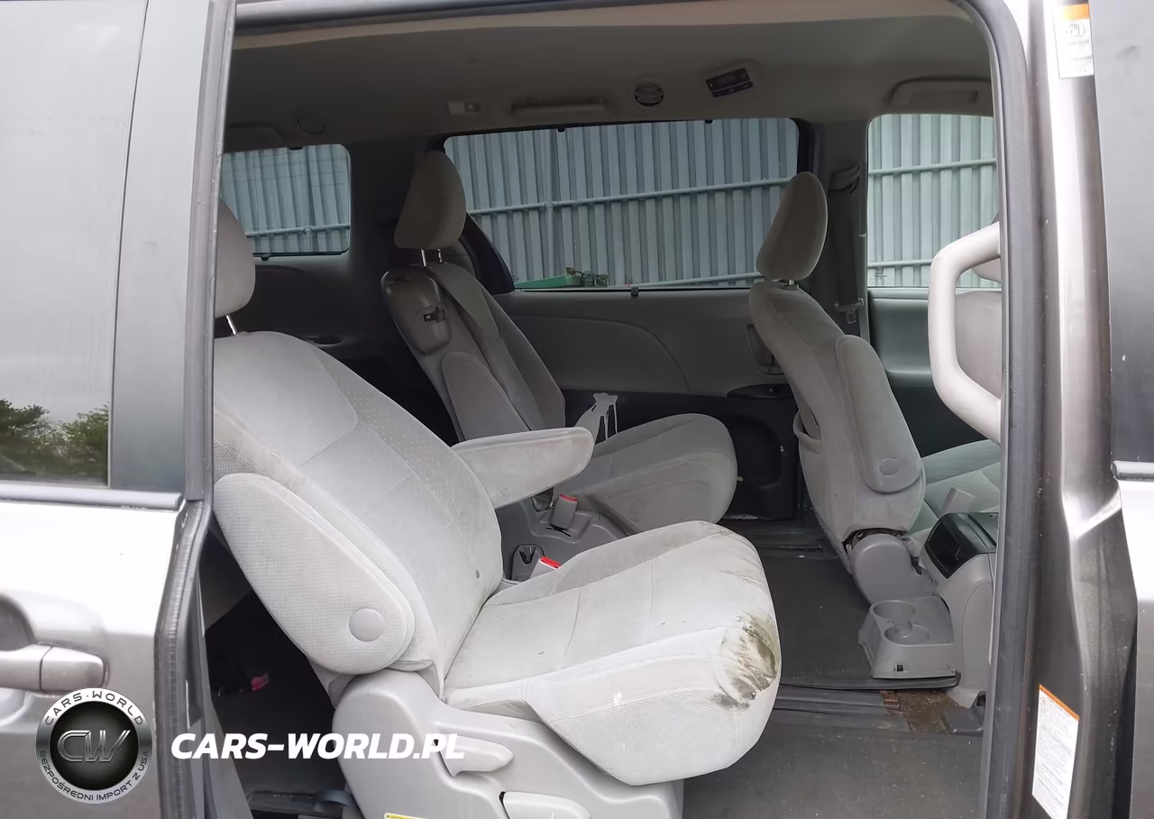 2015 Toyota Sienna Le 7 Passenger-Le 8 Passenger VIN:5TDKK3DC6FS611410 - 8