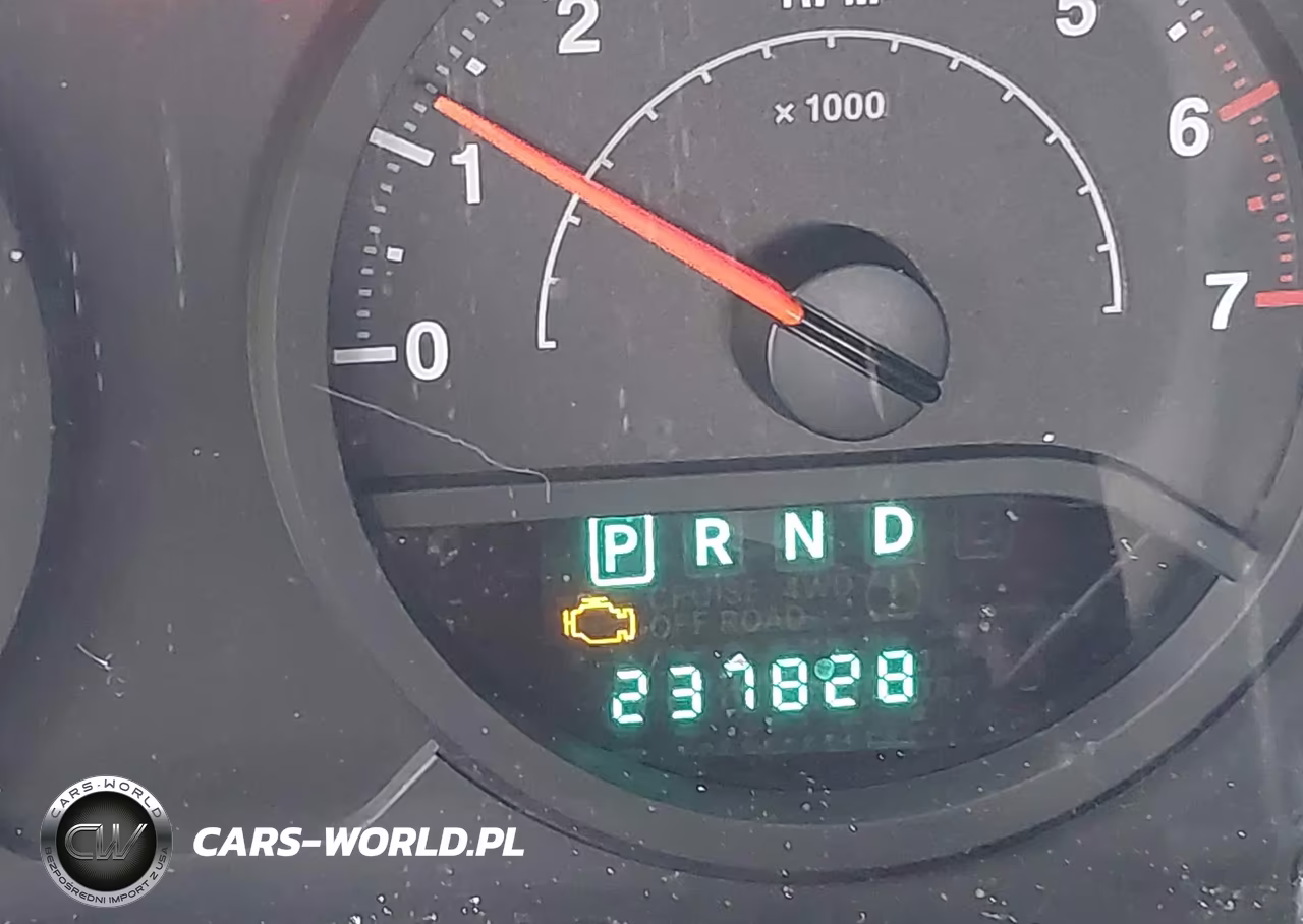 2007 Jeep Wrangler Unlimited X VIN:1J4GA391X7L171916 - 15