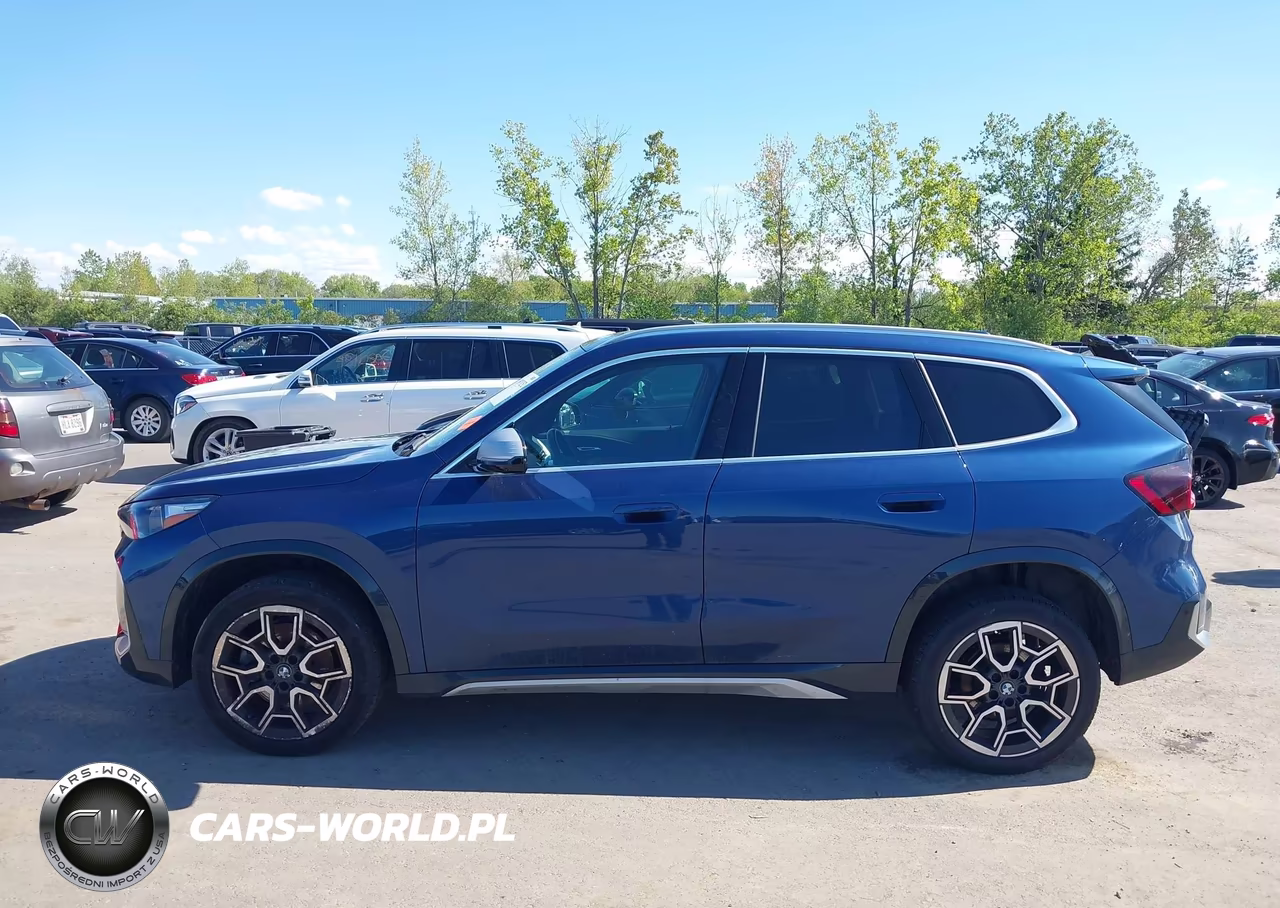 2023 BMW X1 xDrive28I VIN:WBX73EF02P5V75095 - 14