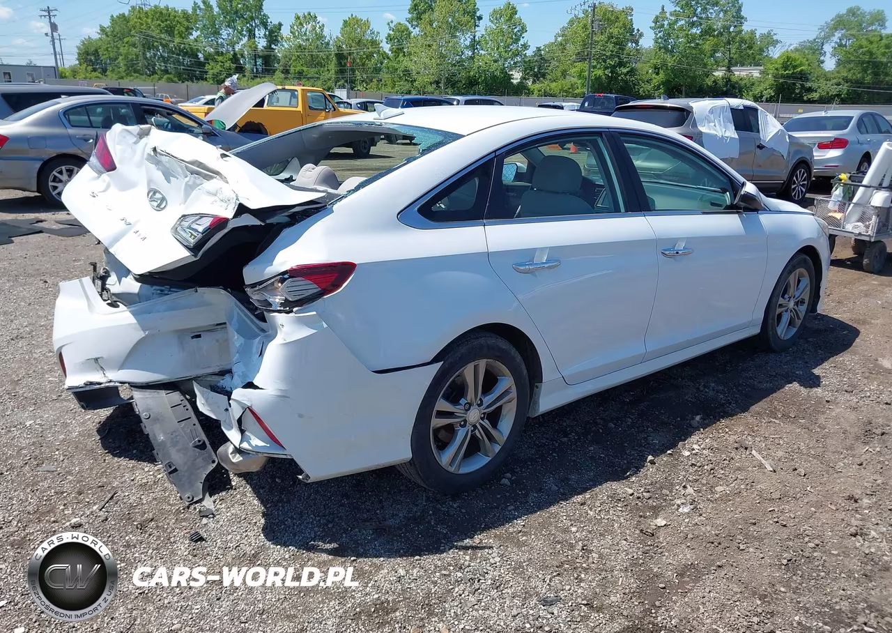 2018 Hyundai Sonata Sel VIN:5NPE34AFXJH634928 - 4
