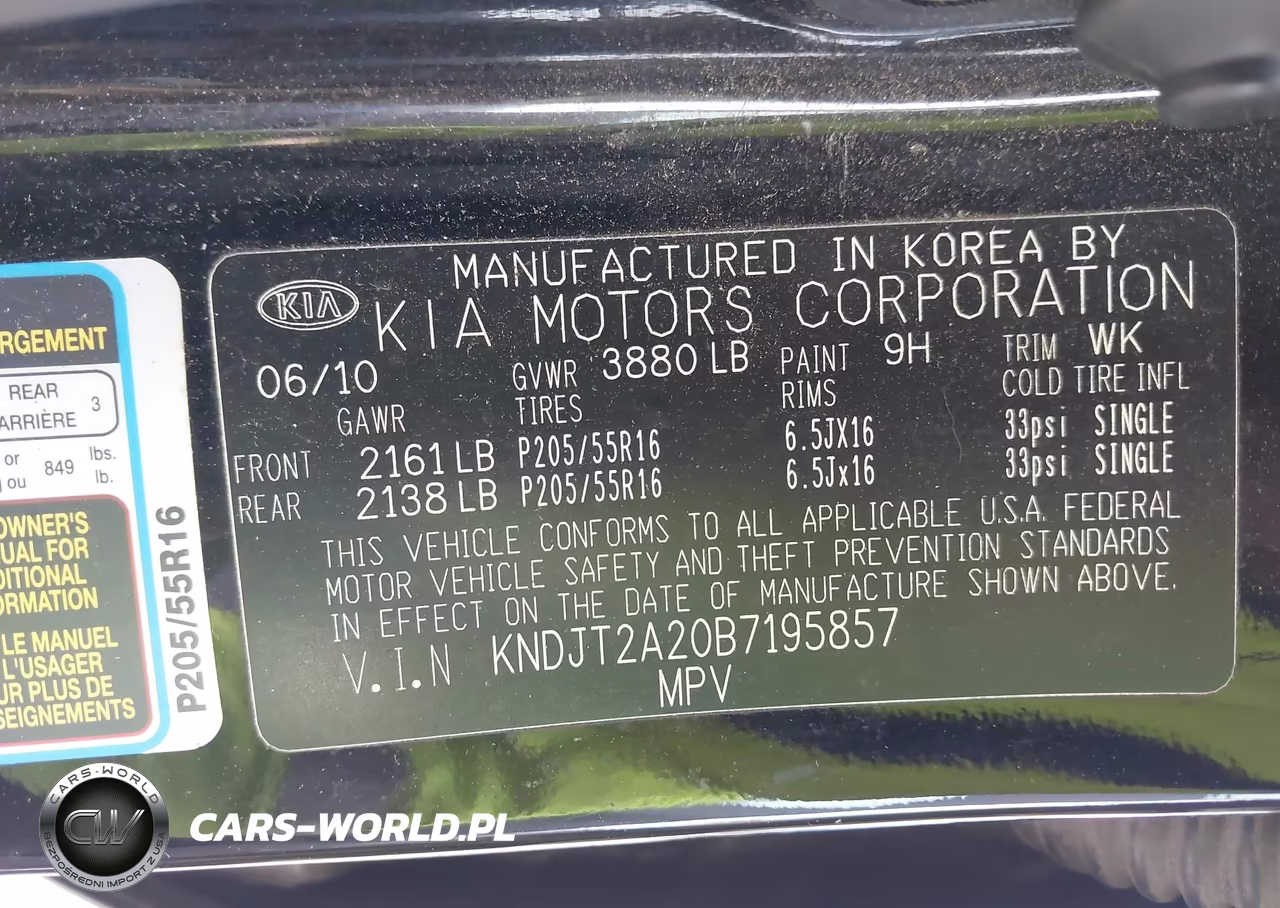 2011 Kia Soul + VIN:KNDJT2A20B7195857 - 9