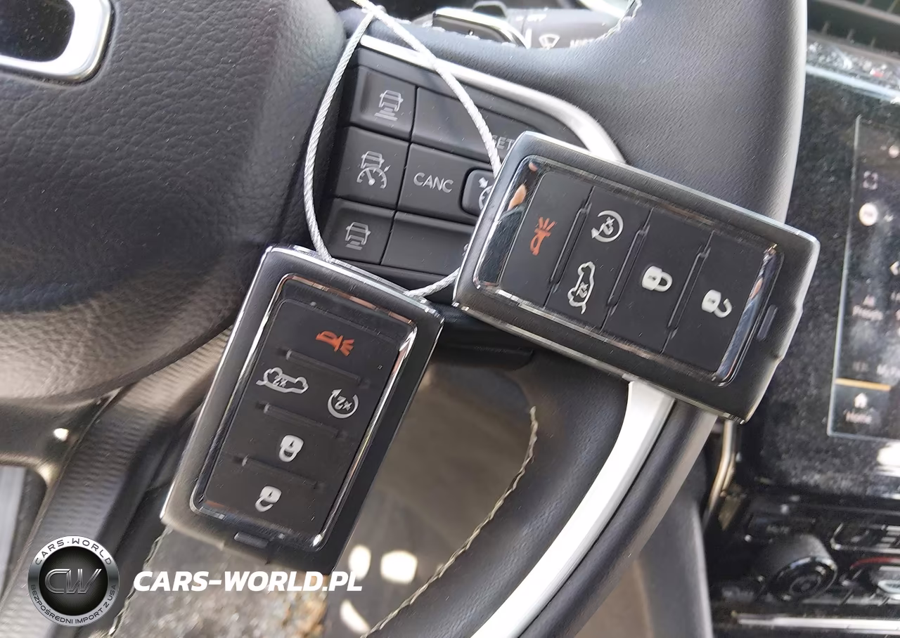 2023 Jeep Grand Cherokee L Altitude 4X4 VIN:1C4RJKAGXP8801476 - 11