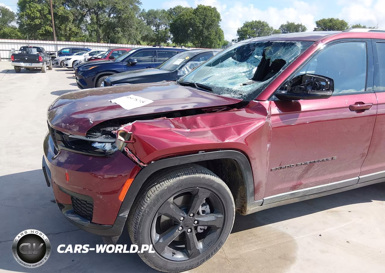 2023 Jeep Grand Cherokee L Altitude 4X4 VIN:1C4RJKAGXP8801476 - 18