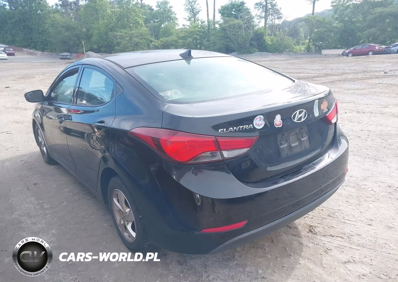 2014 Hyundai Elantra Se VIN:5NPDH4AE6EH537669 - 3