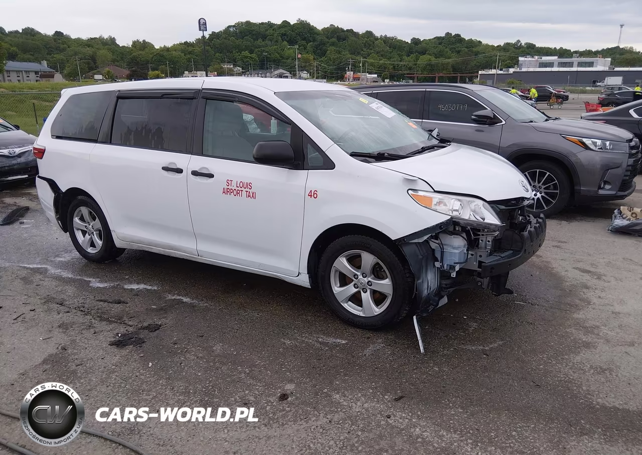 2017 Toyota Sienna L 7 Passenger