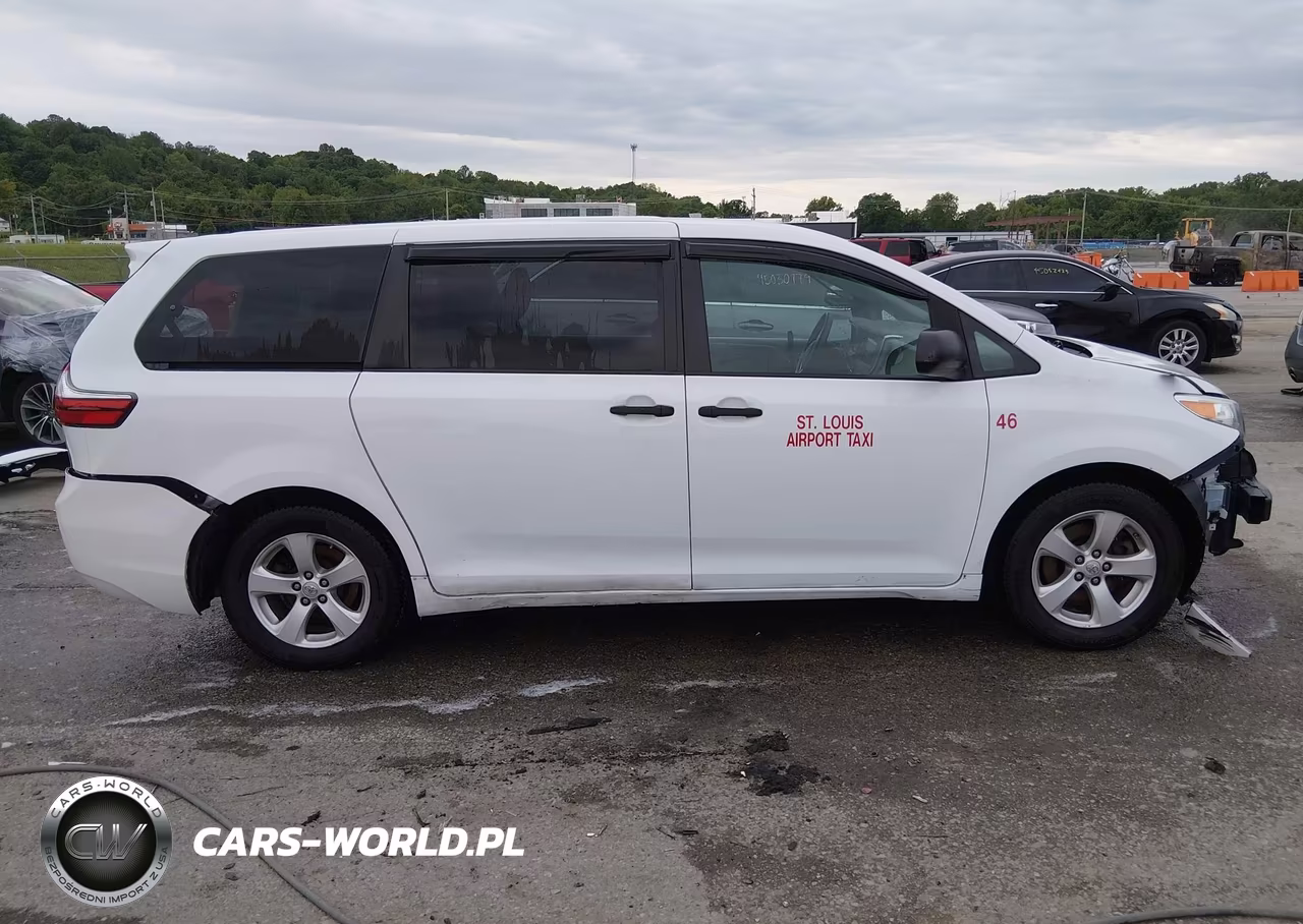 2017 Toyota Sienna L 7 Passenger VIN:5TDZZ3DC6HS844913 - 14