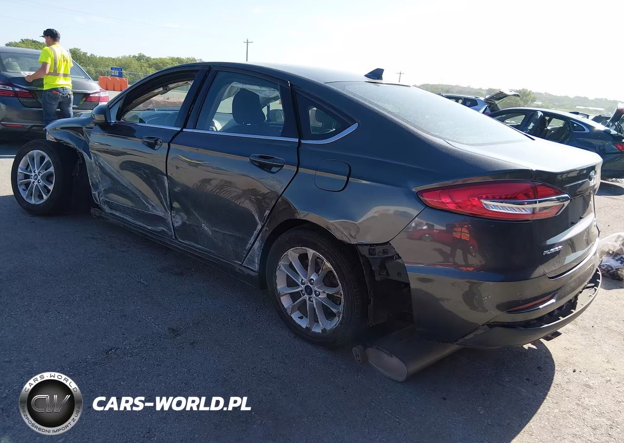 2019 Ford Fusion Se VIN:3FA6P0HD5KR148490 - 3