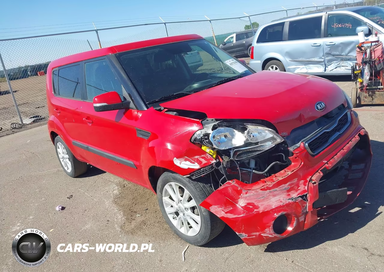 2013 Kia Soul +