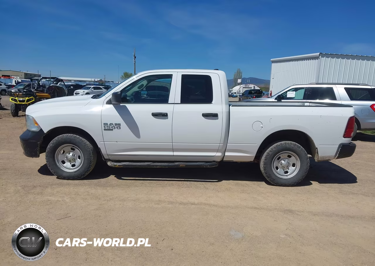2019 Ram 1500 Classic Tradesman 4X4 6'4 Box VIN:1C6RR7FG7KS636066 - 15