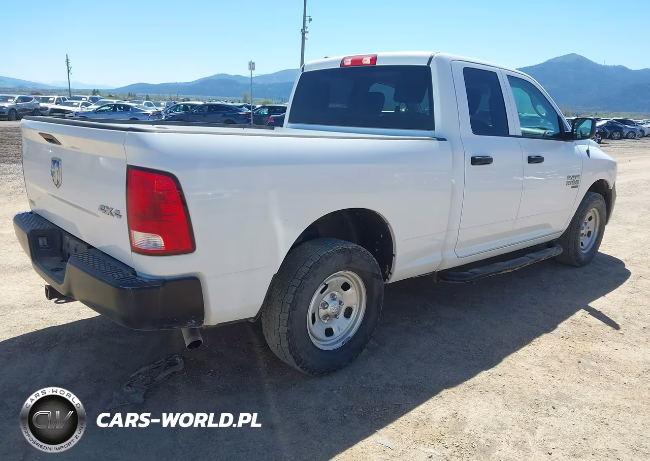 2019 Ram 1500 Classic Tradesman 4X4 6'4 Box VIN:1C6RR7FG7KS636066 - 4