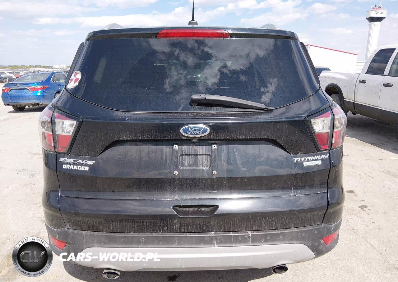 2017 Ford Escape Titanium VIN:1FMCU0JD0HUE95433 - 16