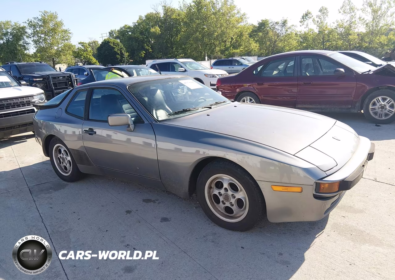 1985 Porsche 944