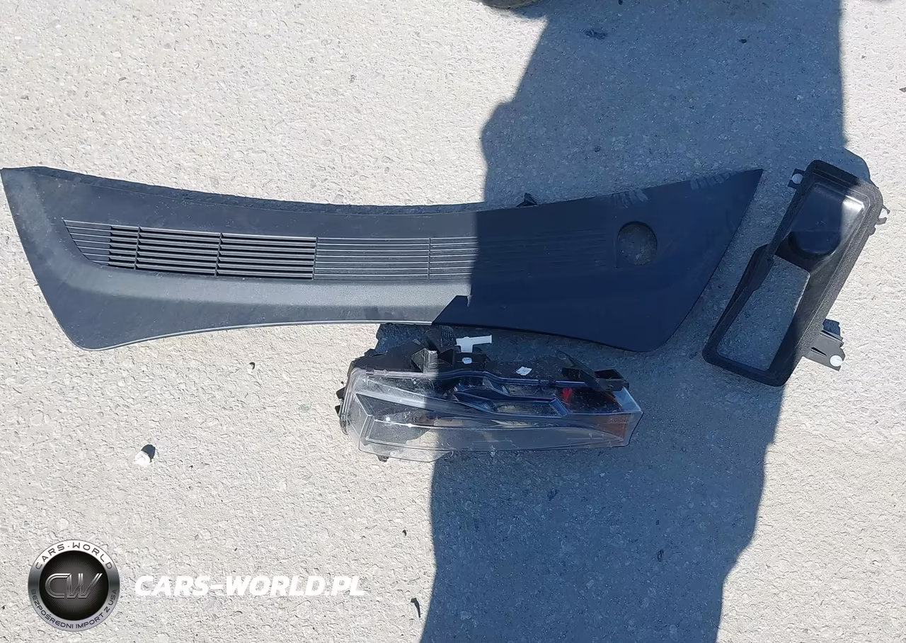 2023 Tesla Model 3 Performance Dual Motor All-Wheel Drive VIN:5YJ3E1EC1PF619807 - 12