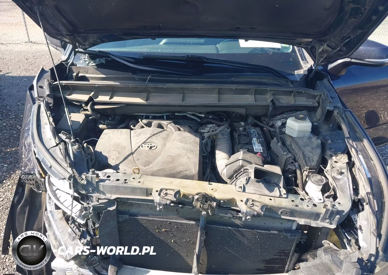 2020 Toyota Highlander Le VIN:5TDZZRAH2LS024047 - 10