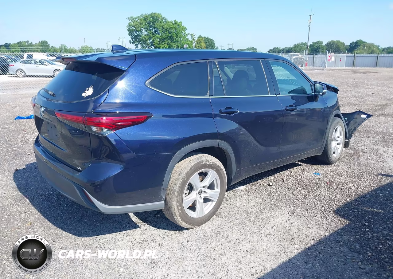 2020 Toyota Highlander Le VIN:5TDZZRAH2LS024047 - 4