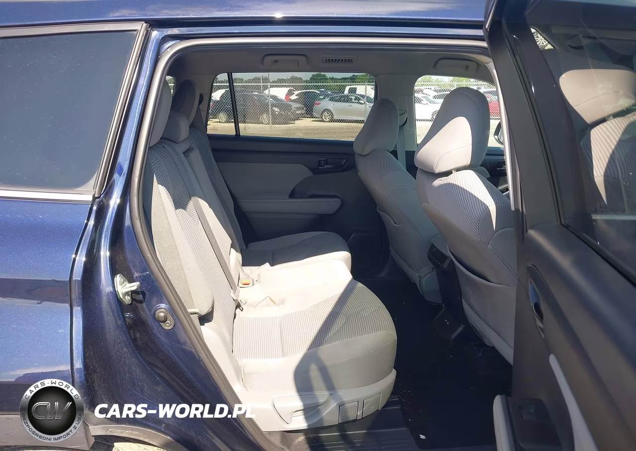 2020 Toyota Highlander Le VIN:5TDZZRAH2LS024047 - 8