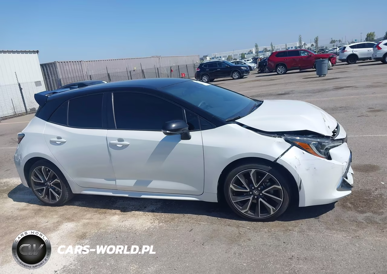 2022 Toyota Corolla Xse VIN:JTNC4MBE2N3174980 - 13