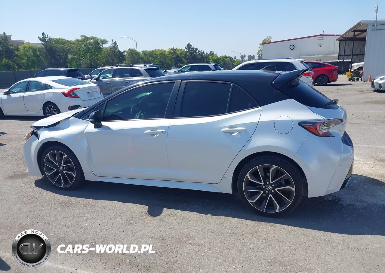 2022 Toyota Corolla Xse VIN:JTNC4MBE2N3174980 - 14