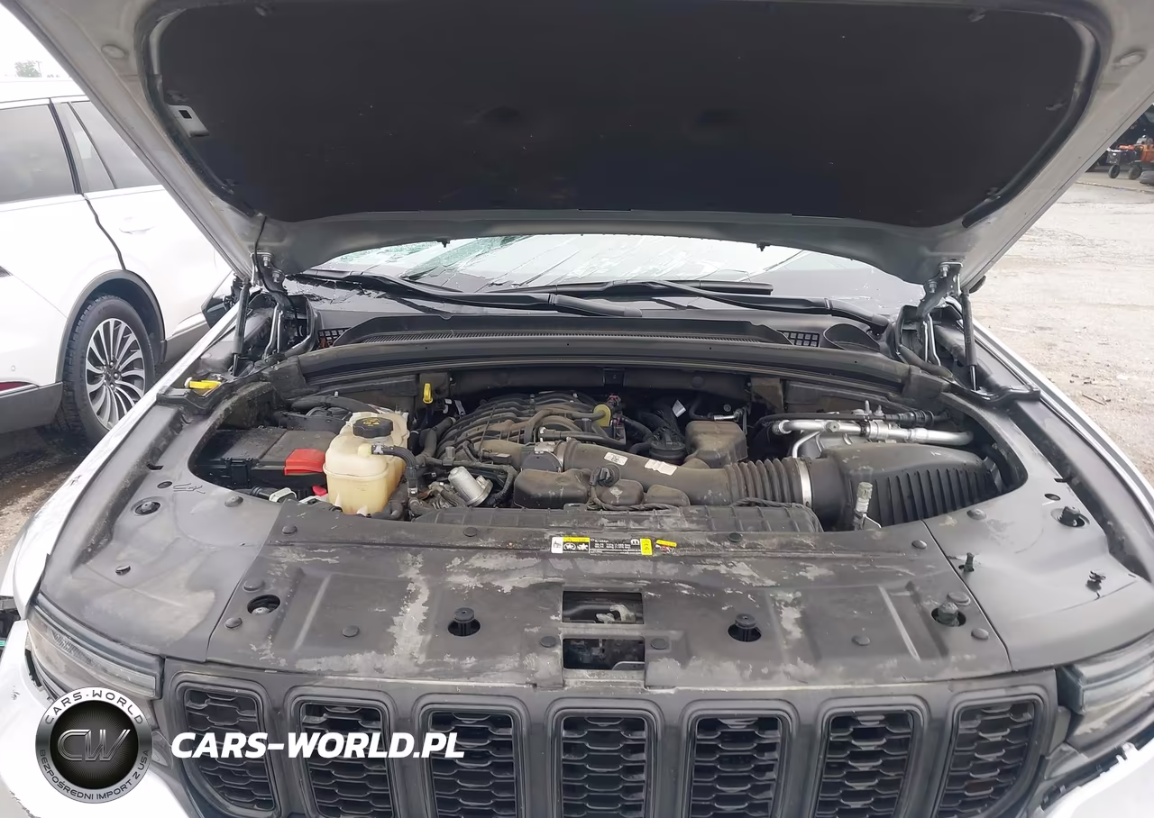 2022 Jeep Grand Cherokee Altitude 4X4 VIN:1C4RJHAGXN8598783 - 10