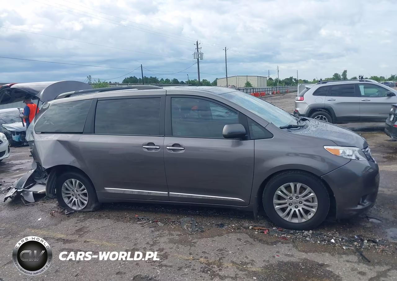 2016 Toyota Sienna Xle Premium 8 Passenger VIN:5TDYK3DC6GS752747 - 14