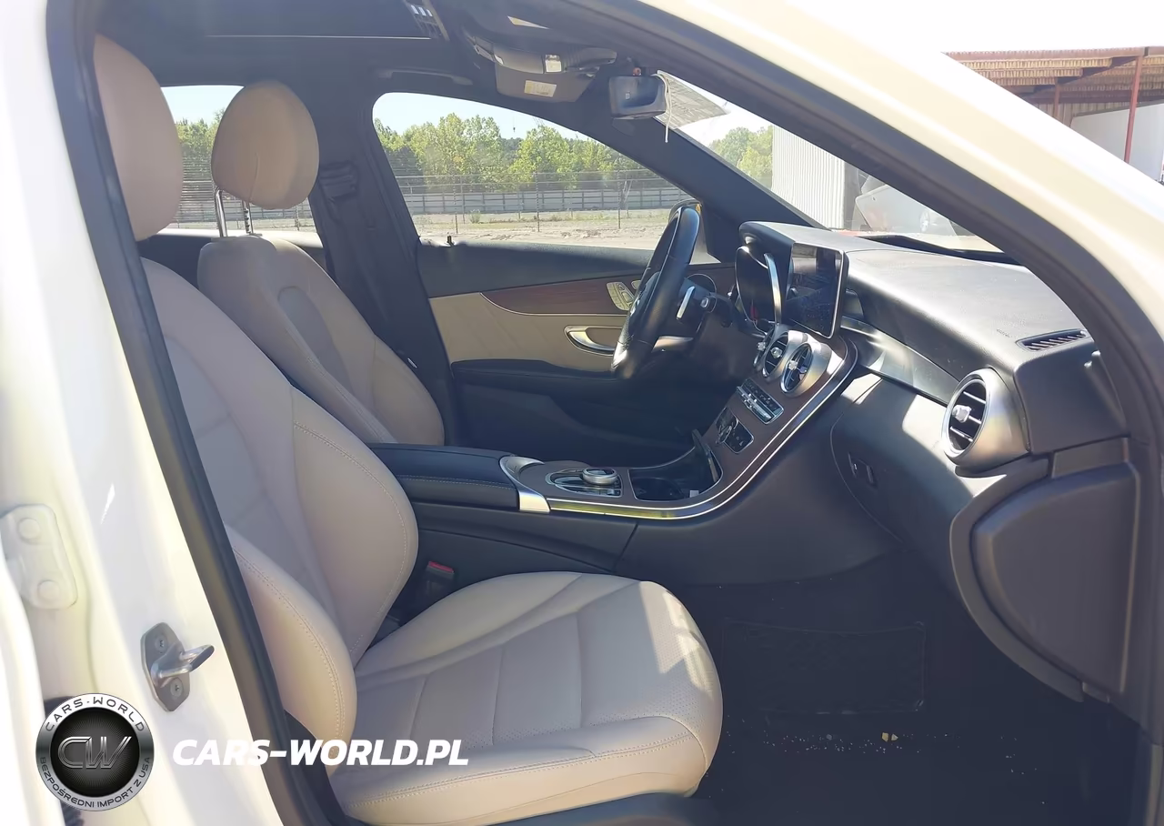 2019 Mercedes-Benz C 300 VIN:55SWF8DB1KU306906 - 5