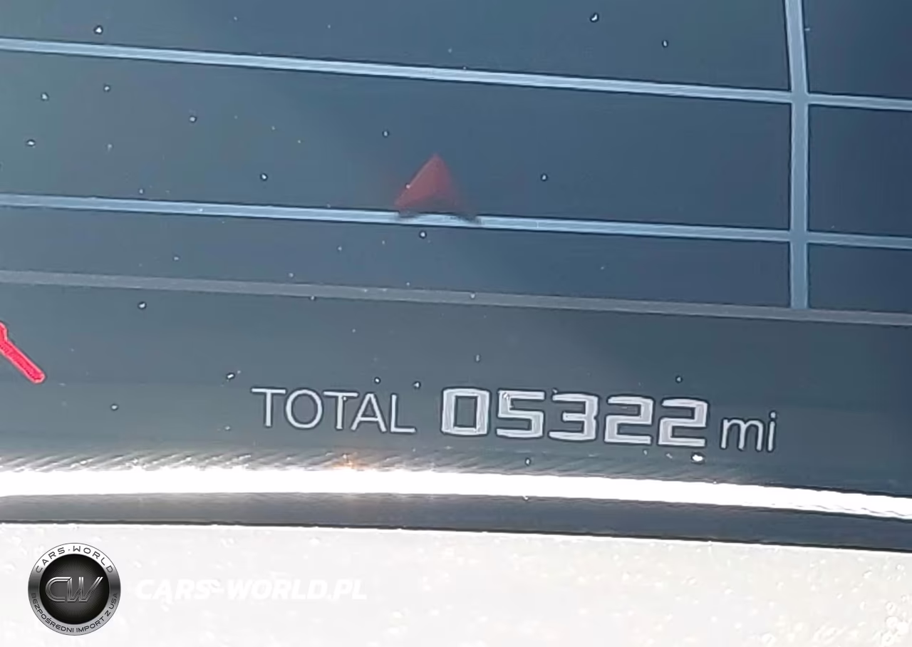 2026 BMW X6 M Competition VIN:5YM23ET0XT9050355 - 16