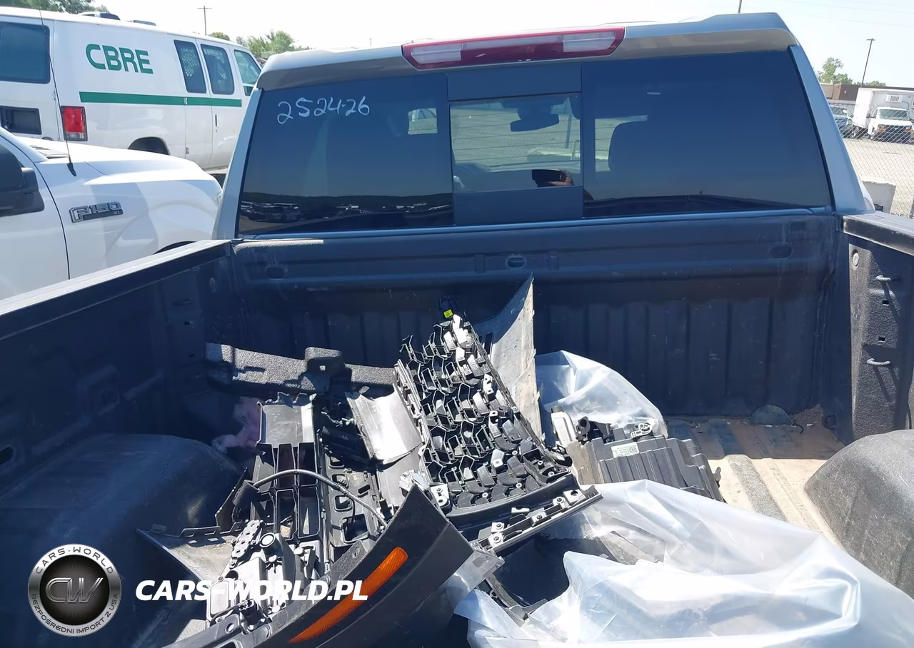 2024 Chevrolet Silverado 1500 4Wd Short Bed Rst VIN:3GCUDEED8RG205816 - 12