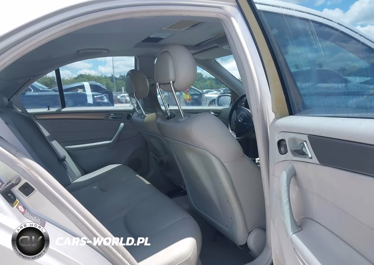 2004 Mercedes-Benz C 230 Kompressor Sport-Sport VIN:WDBRF40J44F526316 - 8