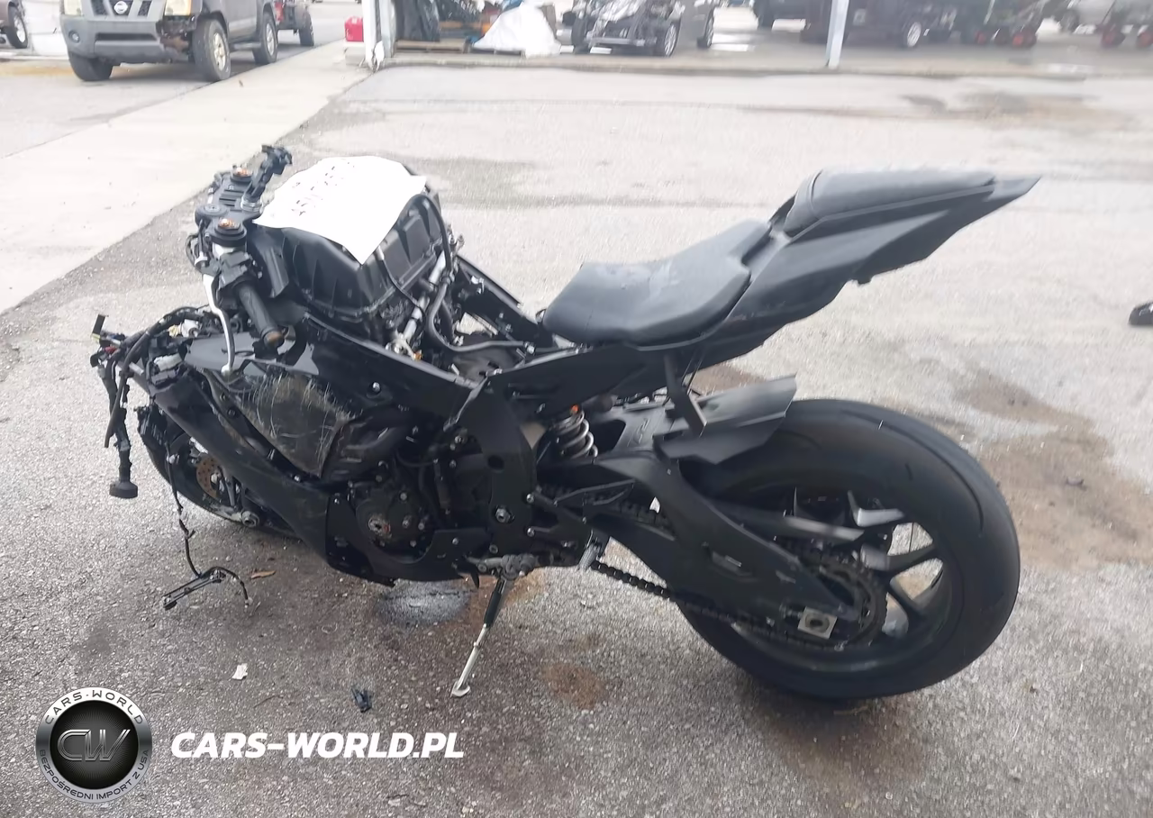 2021 Yamaha Yzfr1 VIN:JYARN66E6MA001468 - 13
