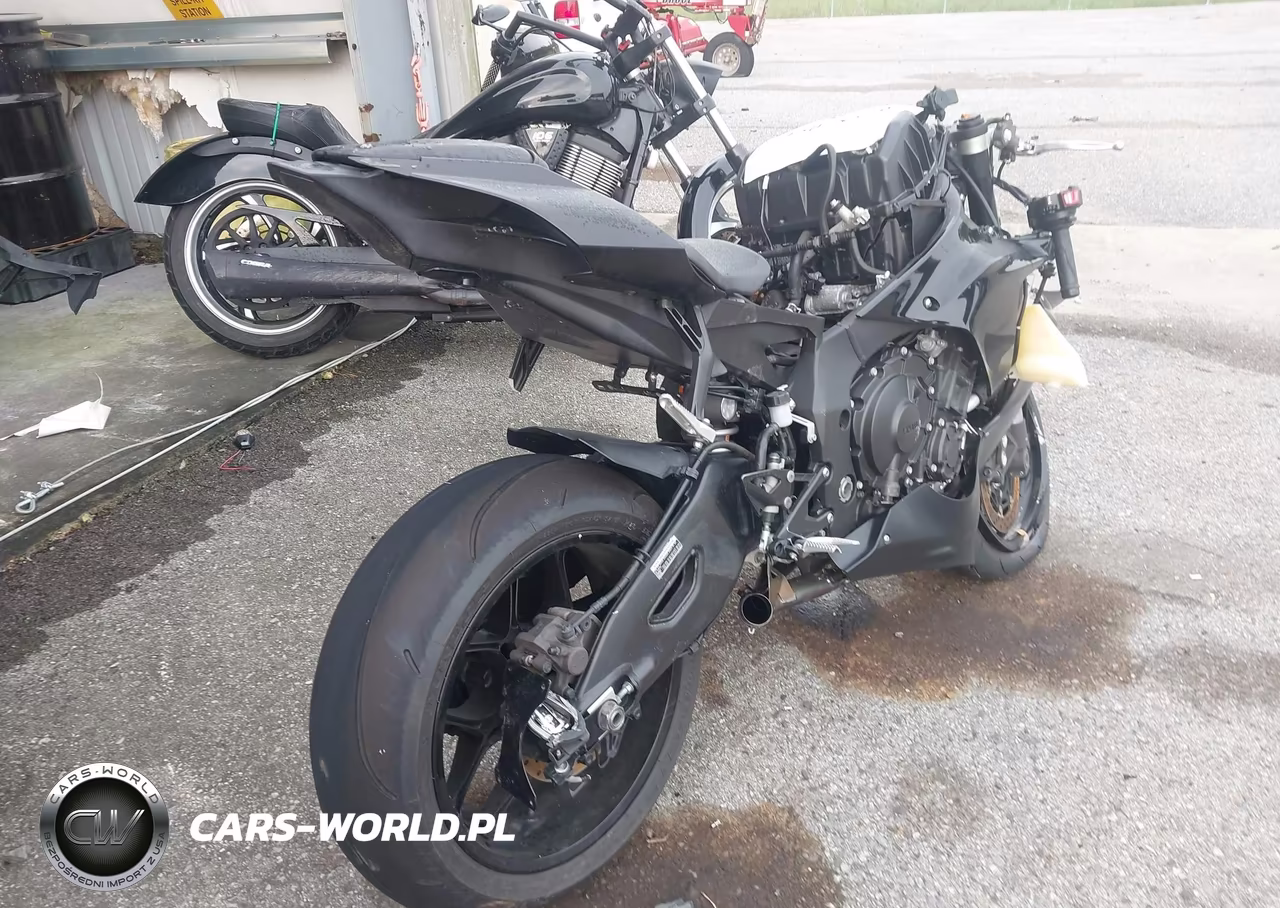 2021 Yamaha Yzfr1 VIN:JYARN66E6MA001468 - 4