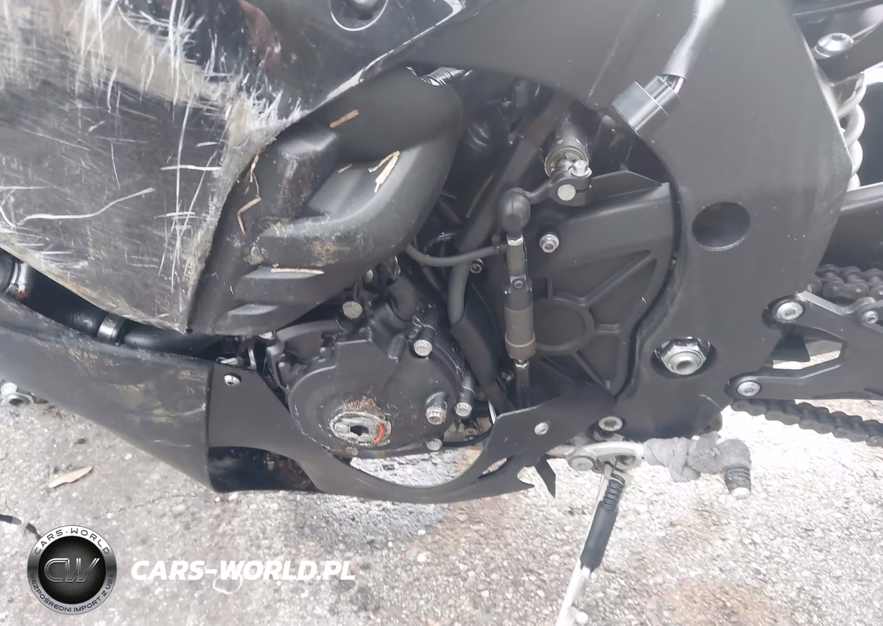 2021 Yamaha Yzfr1 VIN:JYARN66E6MA001468 - 9