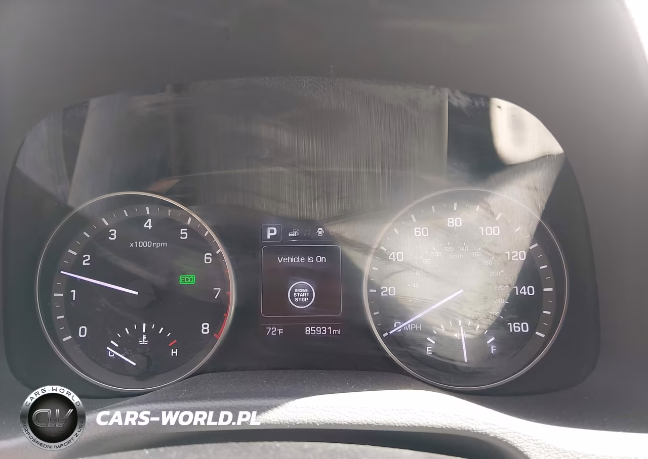2017 Hyundai Elantra Limited VIN:KMHD84LF6HU174544 - 7