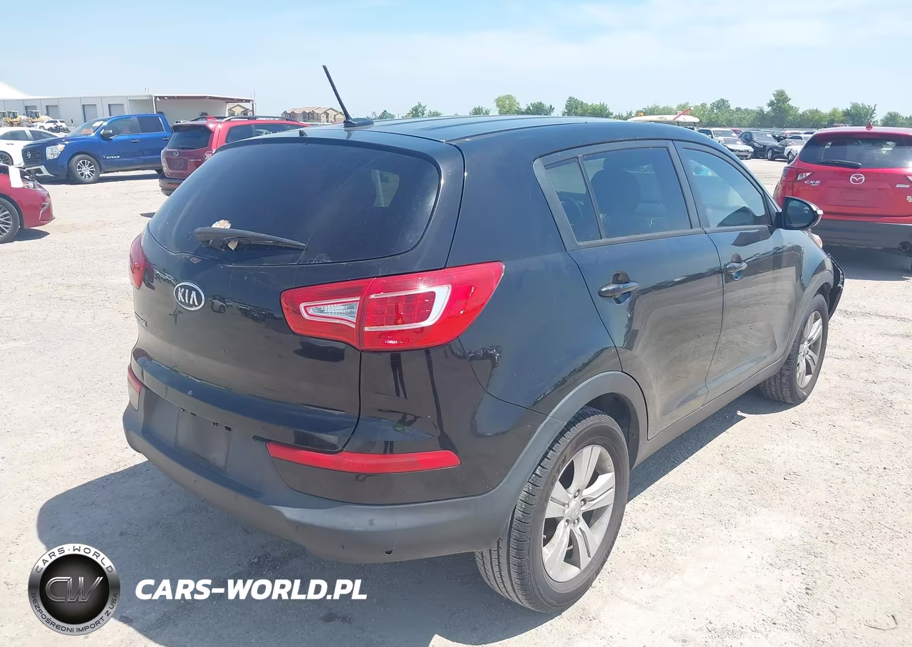 2012 Kia Sportage Lx VIN:KNDPB3A28C7321807 - 4
