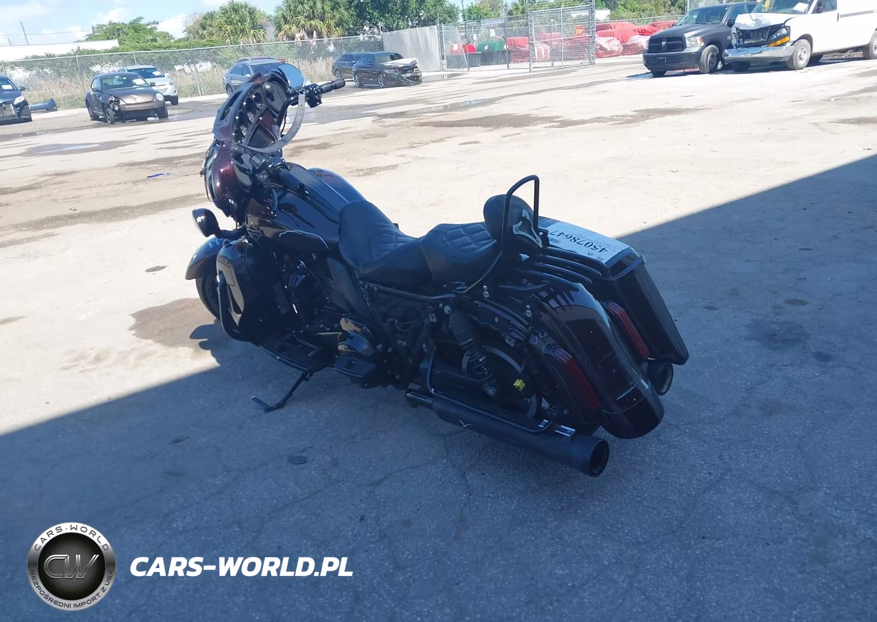 2019 Harley-Davidson Flhxse VIN:1HD1PXL19KB960002 - 3