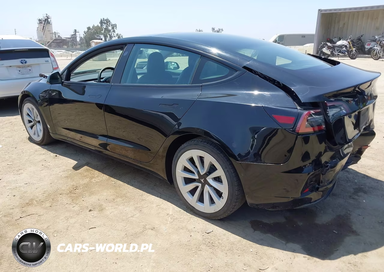 2021 Tesla Model 3 Standard Range Plus Rear-Wheel Drive VIN:5YJ3E1EA0MF067226 - 3