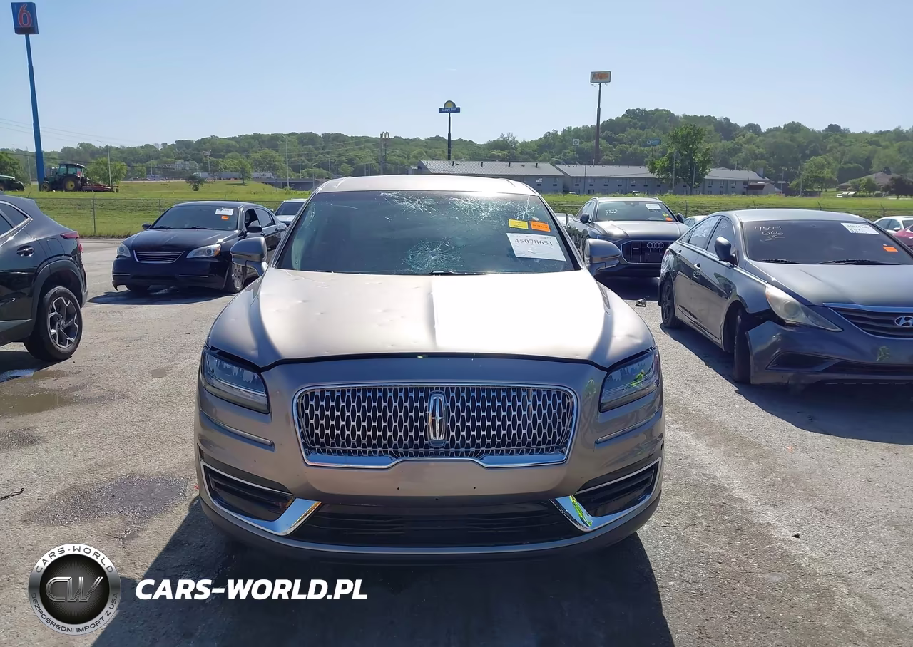 2020 Lincoln Nautilus Standard VIN:2LMPJ6J93LBL09363 - 12