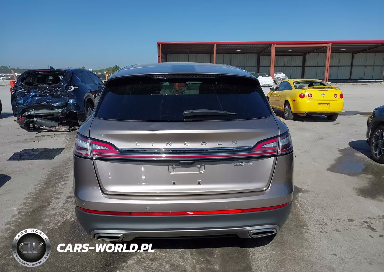 2020 Lincoln Nautilus Standard VIN:2LMPJ6J93LBL09363 - 16