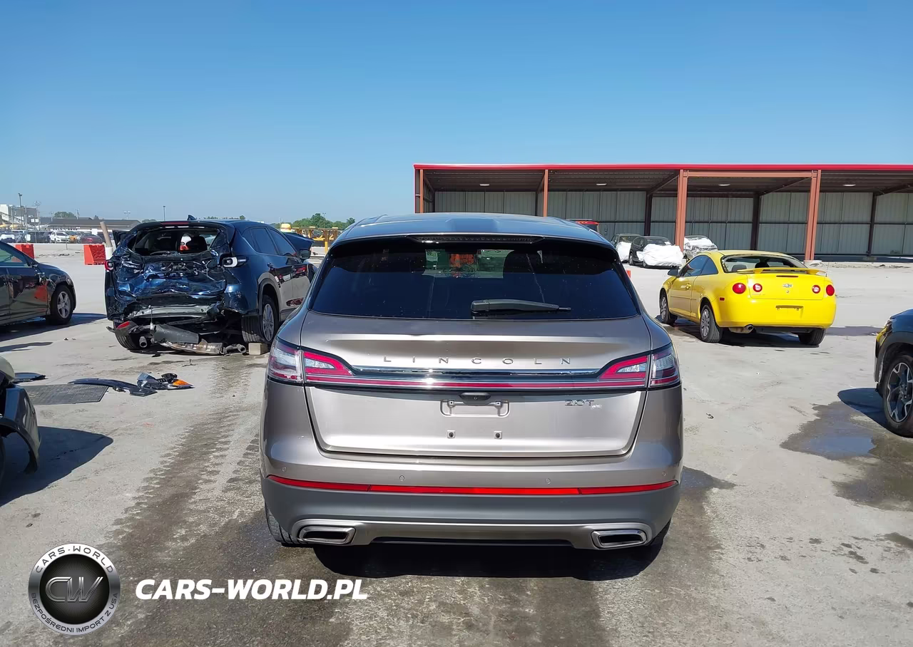 2020 Lincoln Nautilus Standard VIN:2LMPJ6J93LBL09363 - 17