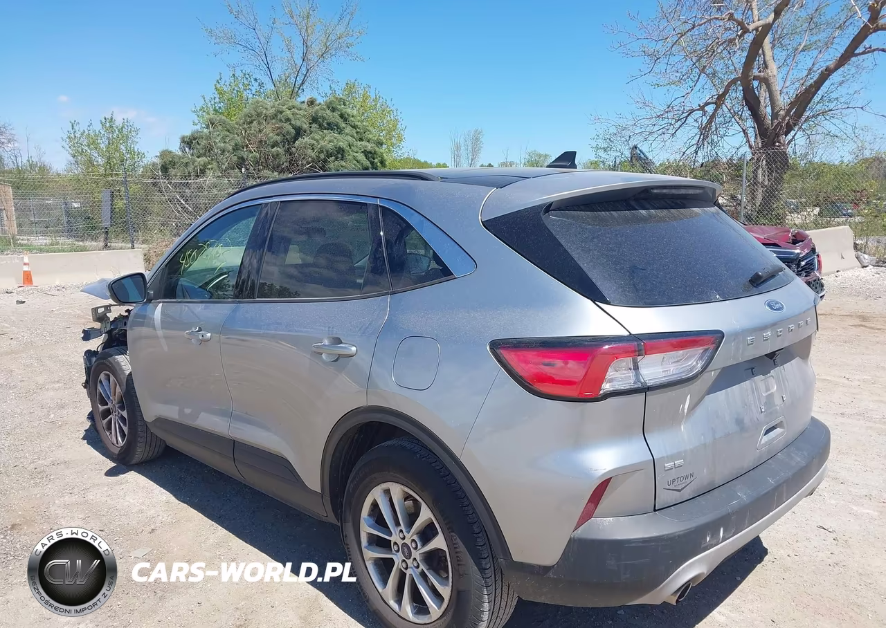 2021 Ford Escape Se VIN:1FMCU0G61MUA47401 - 3