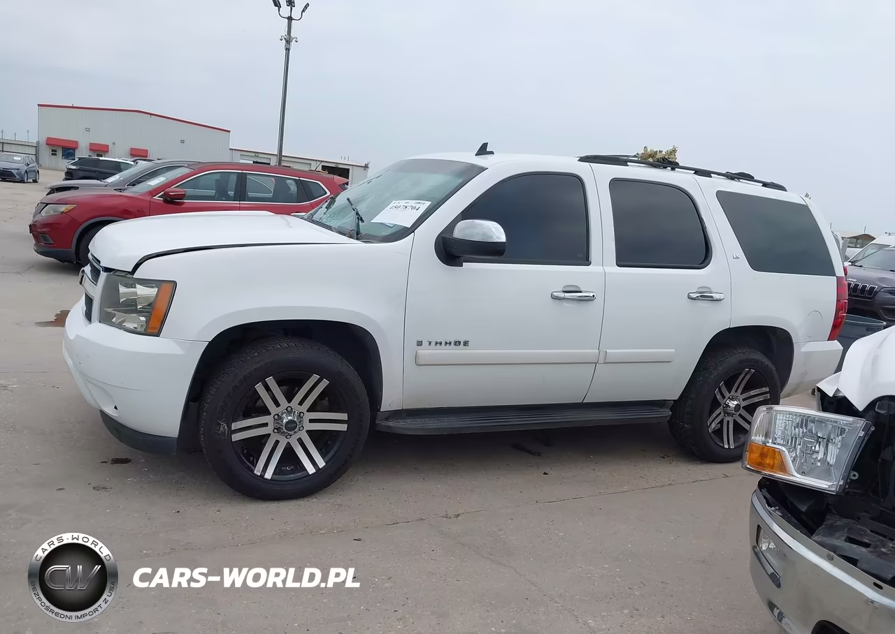 2007 Chevrolet Tahoe Ls VIN:1GNFC13C47R323266 - 14