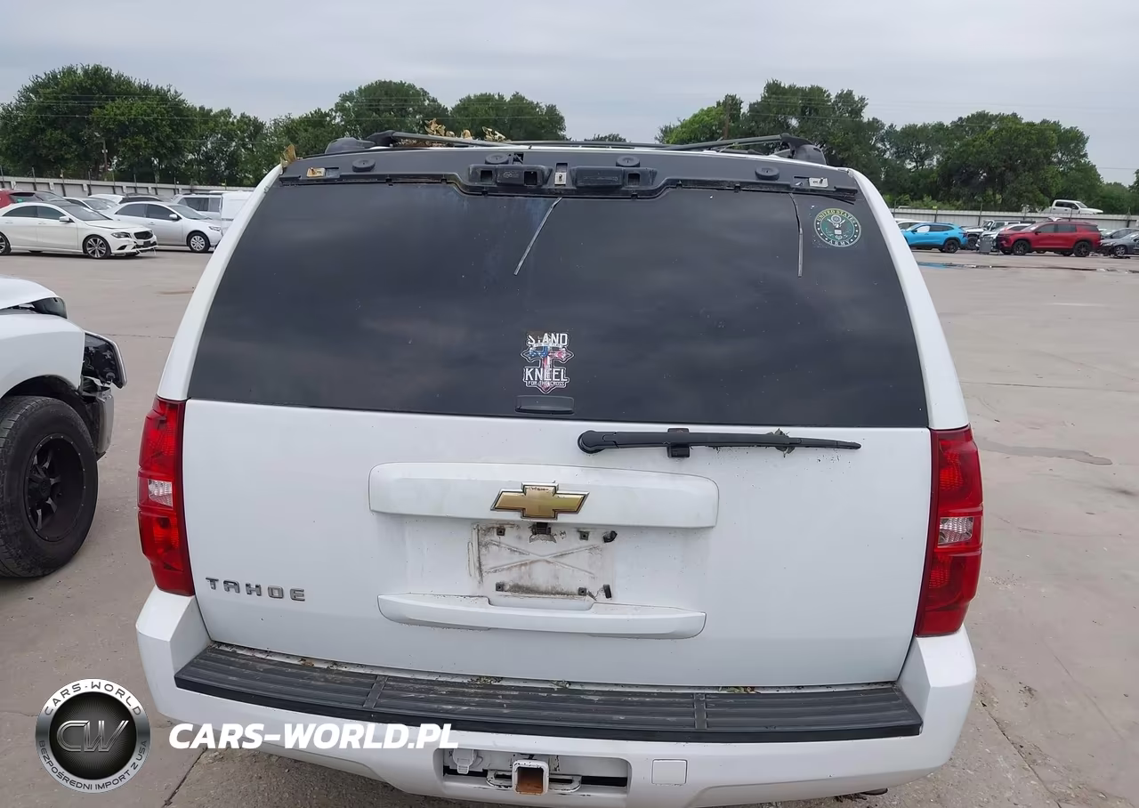 2007 Chevrolet Tahoe Ls VIN:1GNFC13C47R323266 - 16