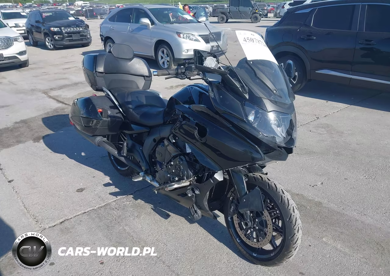 2018 BMW K1600 B