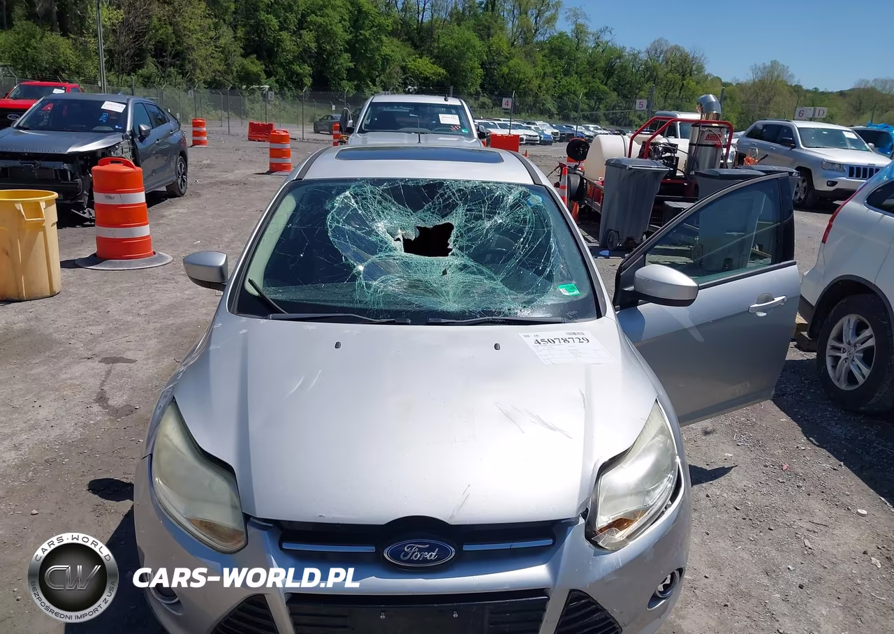 2012 Ford Focus Se VIN:1FAHP3F28CL229642 - 6