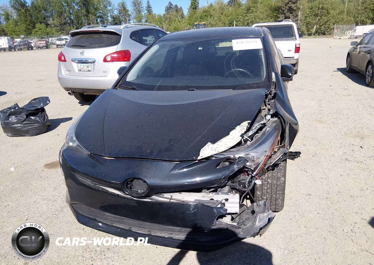 2016 Toyota Prius Three Touring VIN:JTDKARFU9G3002665 - 13