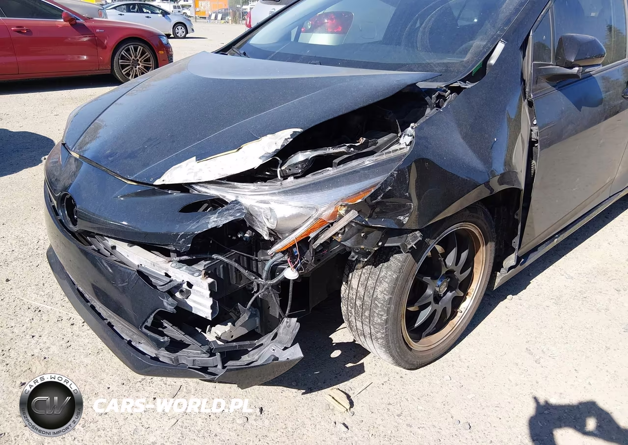 2016 Toyota Prius Three Touring VIN:JTDKARFU9G3002665 - 19