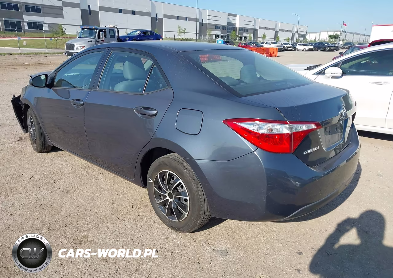 2016 Toyota Corolla L VIN:5YFBURHEXGP399923 - 3