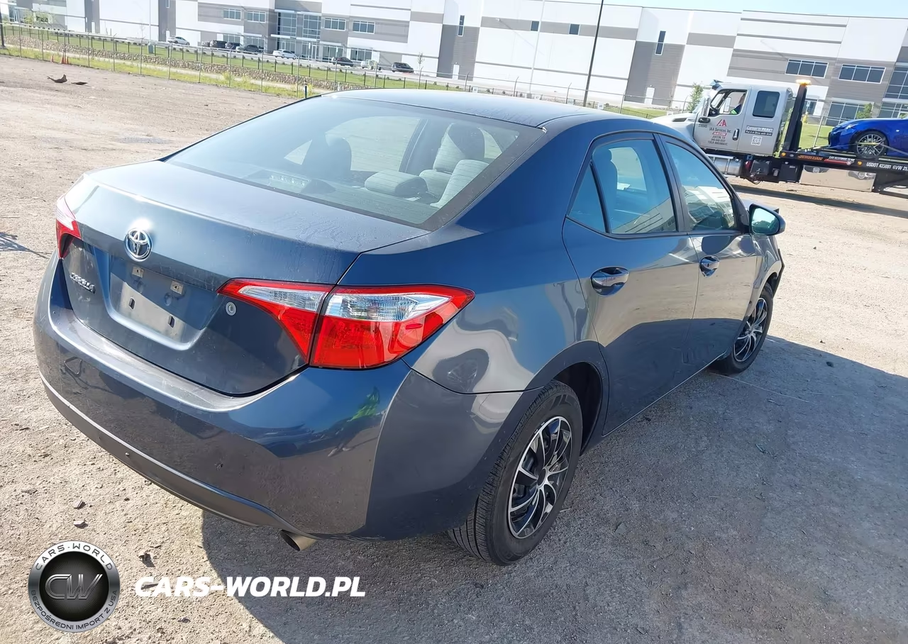 2016 Toyota Corolla L VIN:5YFBURHEXGP399923 - 4