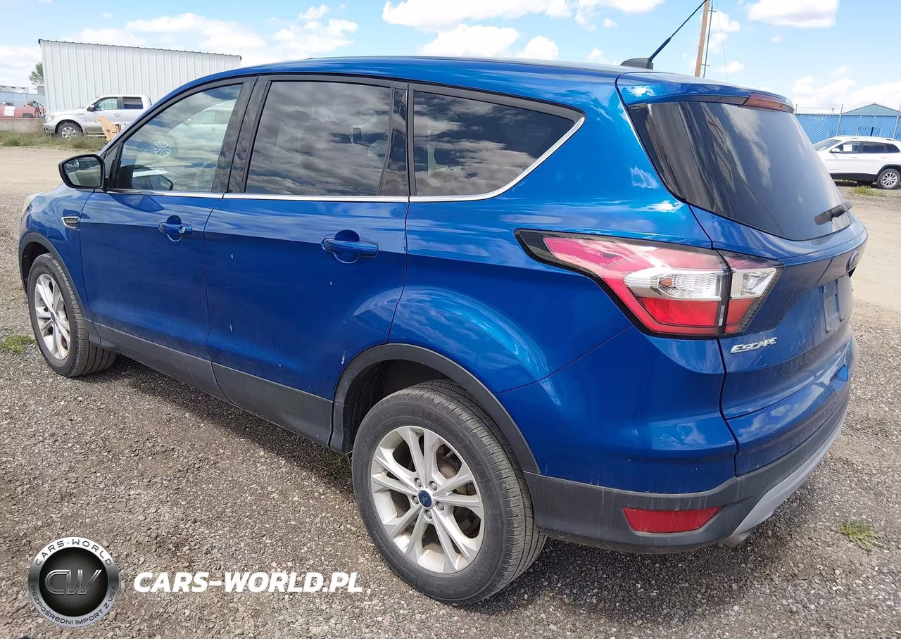 2017 Ford Escape Se VIN:1FMCU9GDXHUE50222 - 3